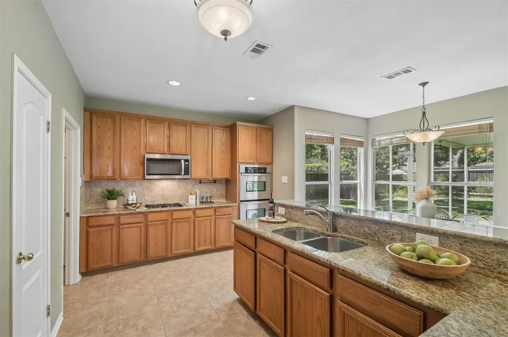 12712 Twisted Briar Lane Austin TX 78729