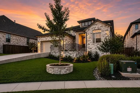 933 Donna Roland Court Leander TX 78641