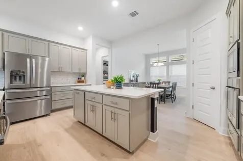 933 Donna Roland Court Leander TX 78641