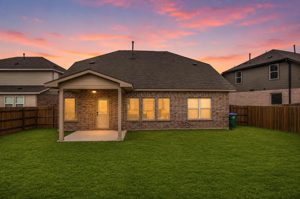 13117 Alamito Creek Trail Manor TX 78653