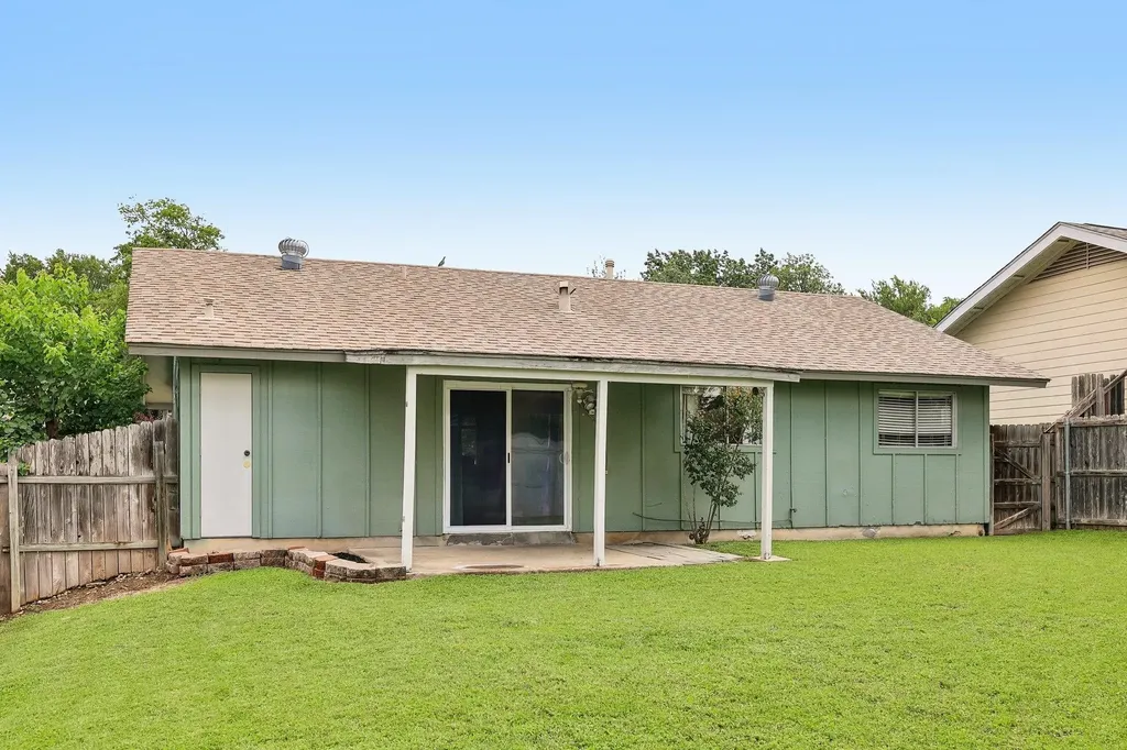 1105 Blue Ridge Drive Austin TX 78753