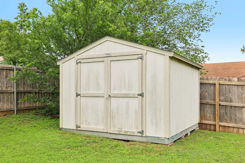 1105 Blue Ridge Drive Austin TX 78753