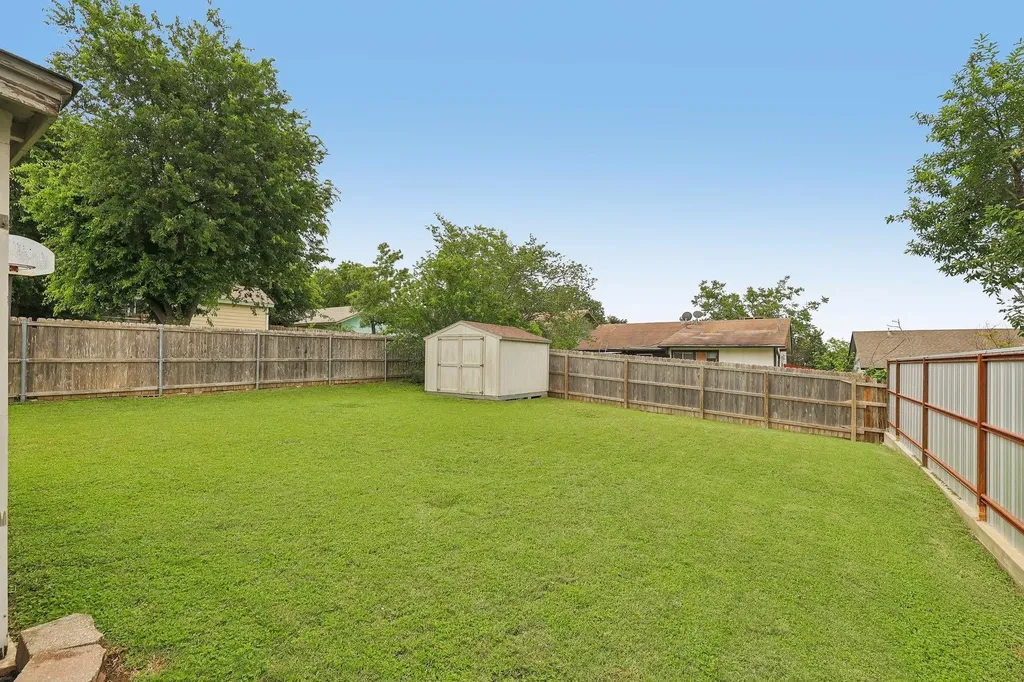 1105 Blue Ridge Drive Austin TX 78753