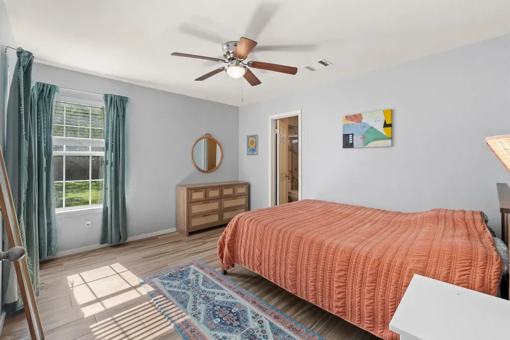 9511 Curlew Drive Austin TX 78748