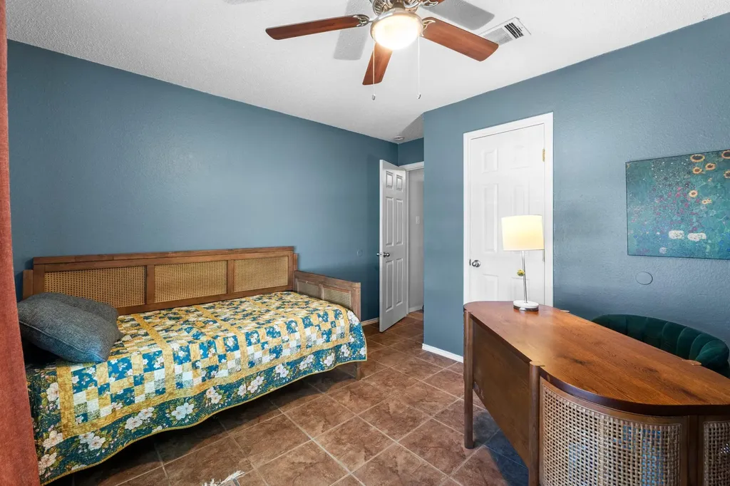 9511 Curlew Drive Austin TX 78748