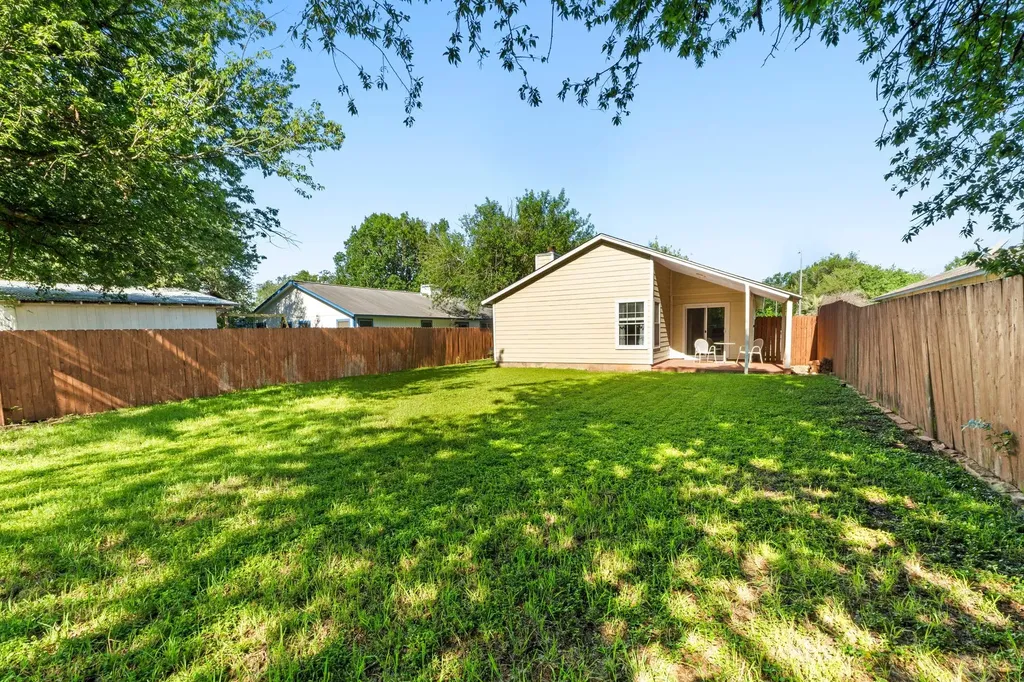 9511 Curlew Drive Austin TX 78748