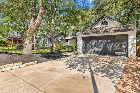 2804 Allison Drive Austin TX 78741