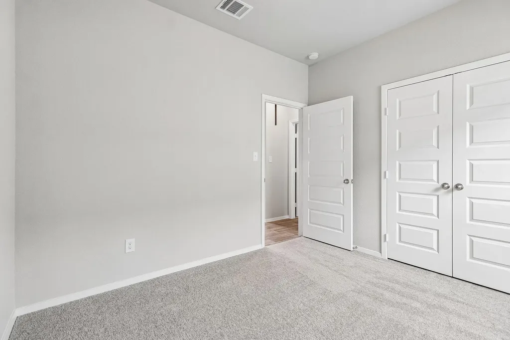 108 Bountiful Lane Elgin TX 78621