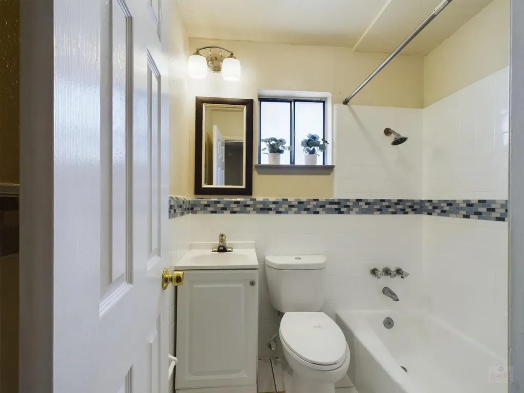 5300 Guadalupe Street Austin TX 78751