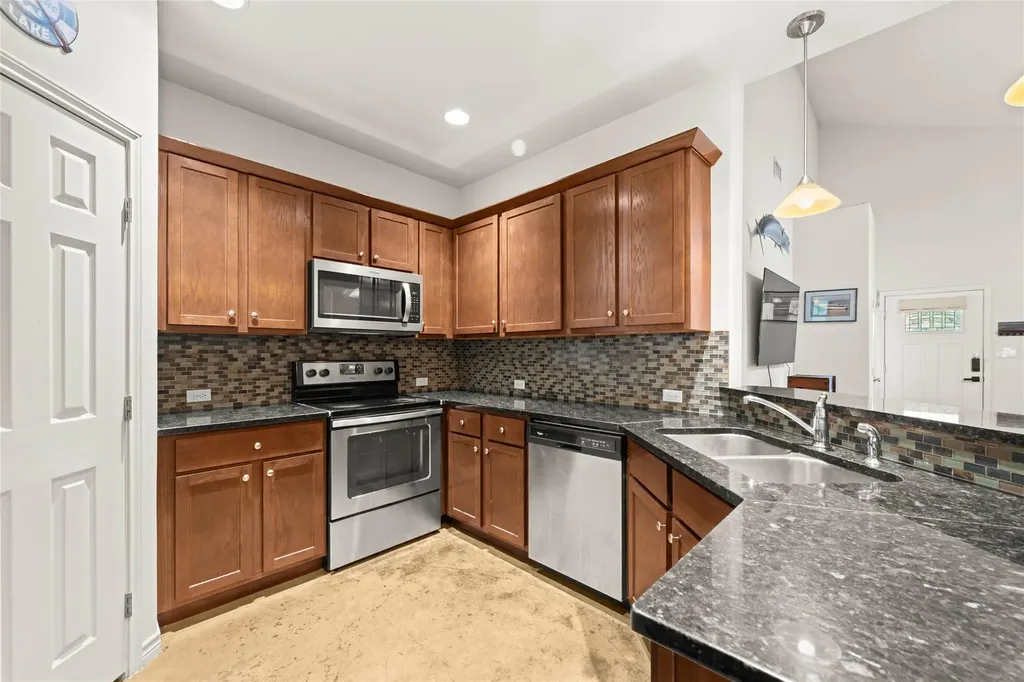 14601 Running Deer Trail Austin TX 78734