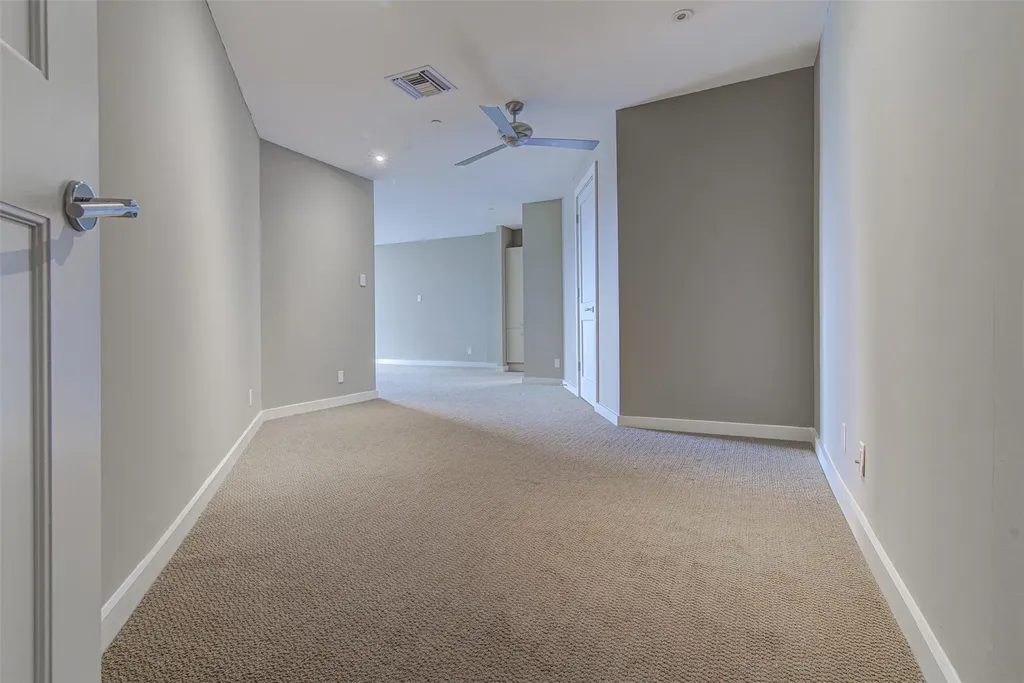 40 N Interstate 35 Highway Austin TX 78701