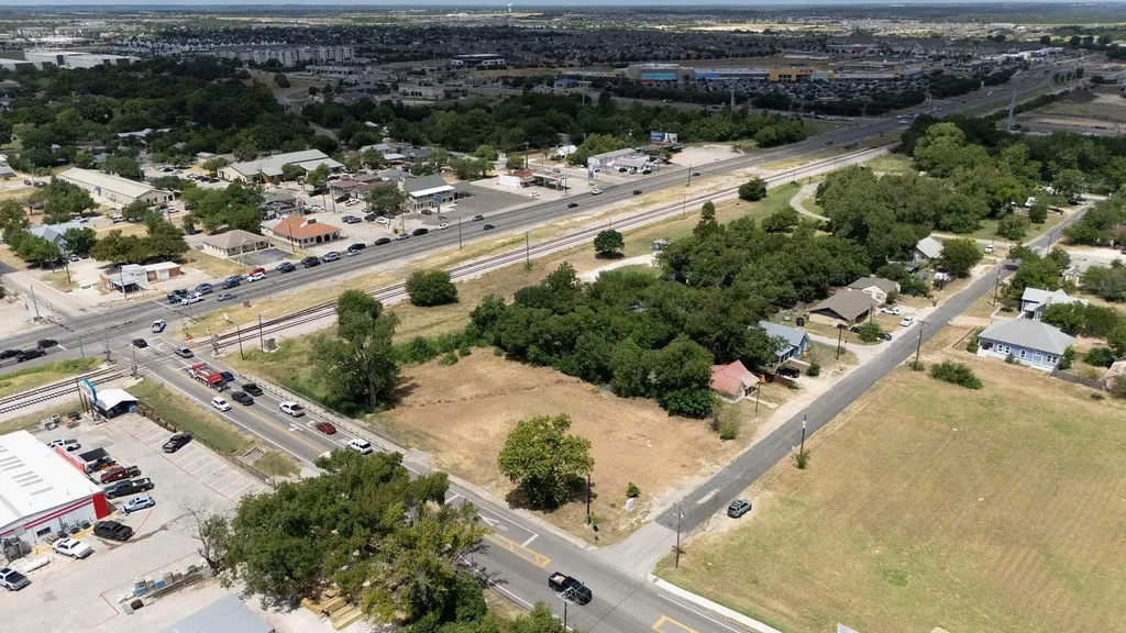 101 E South Street Leander TX 78641