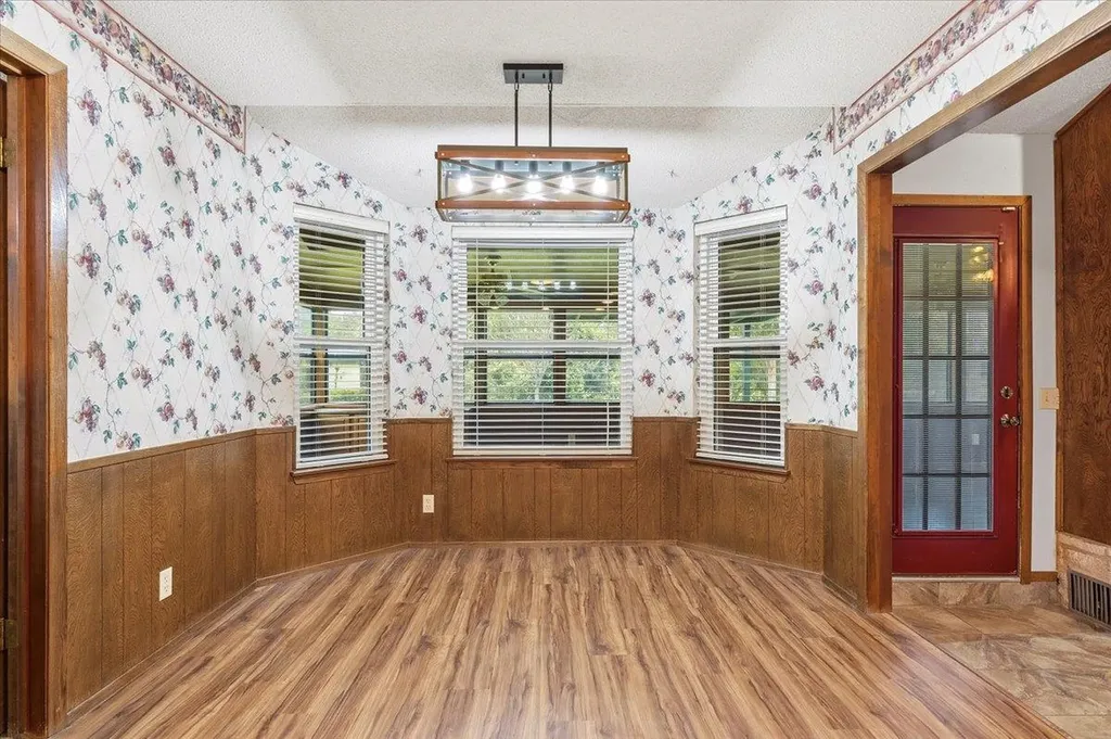 250 Hickory Drive Elgin TX 78621
