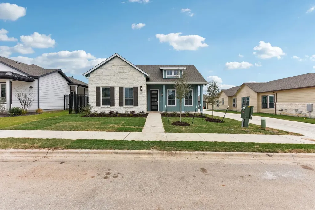 7517 Boyd Haven Drive Austin TX 78744