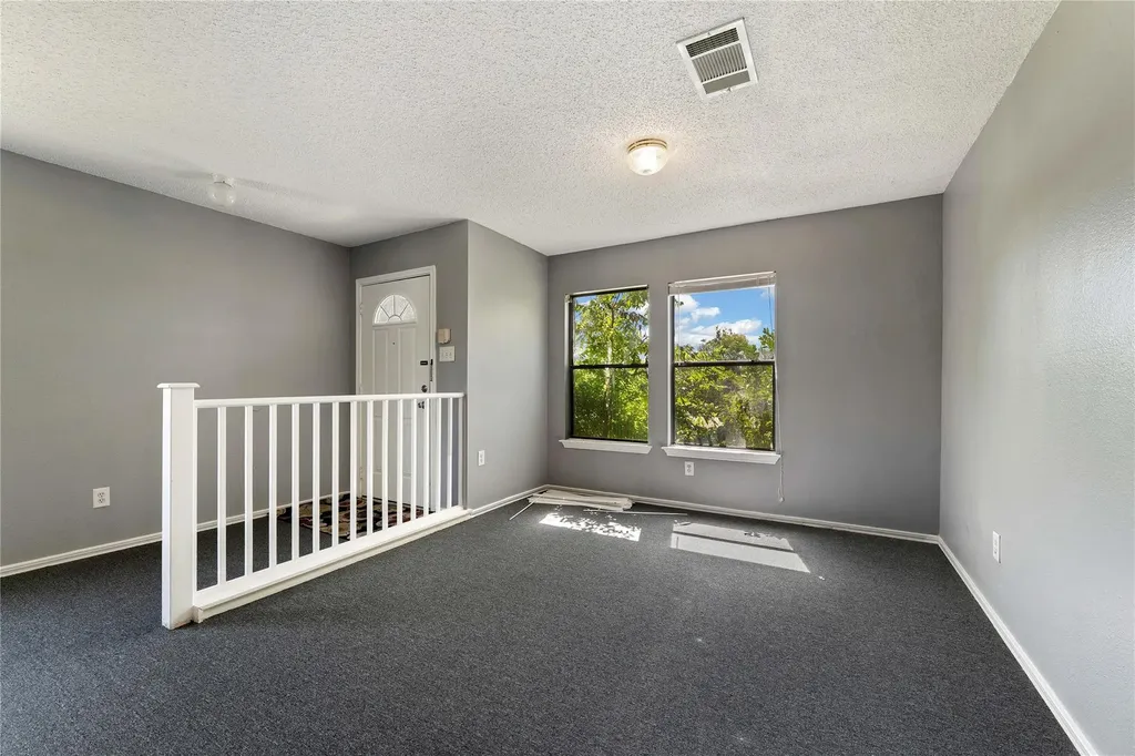 1347 Lakeside Loop Round Rock TX 78665