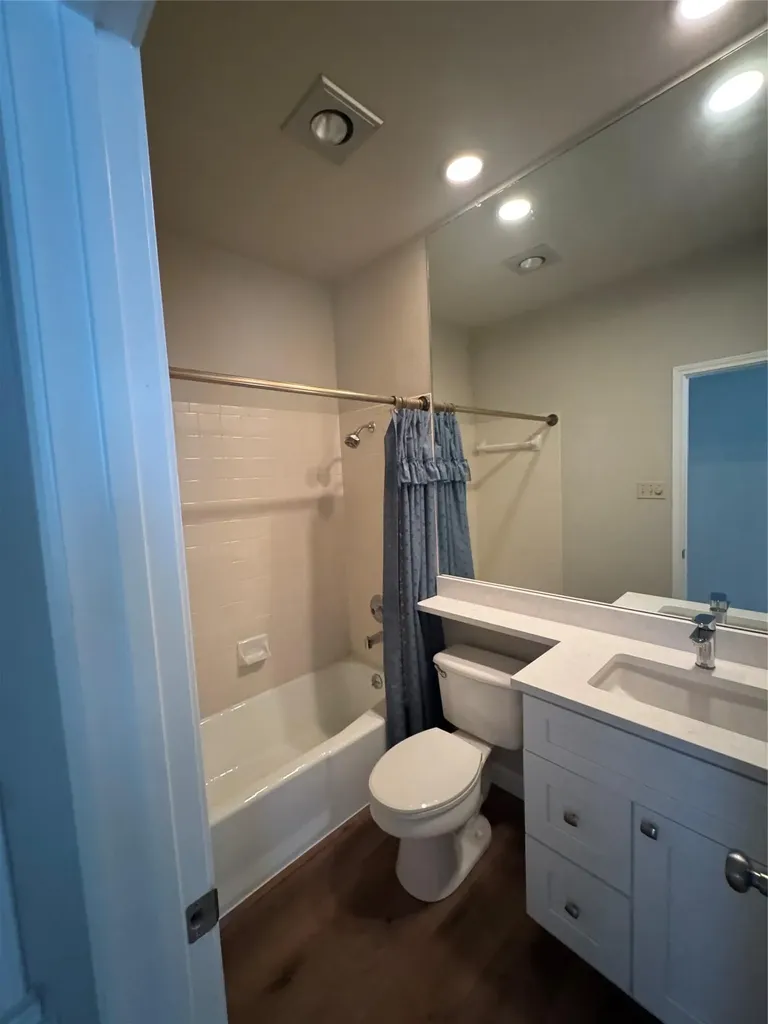 8502 Cima Oak Lane Austin TX 78759