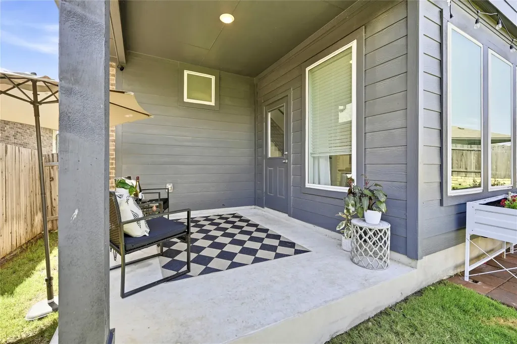 139 Ginger Street Buda TX 78610