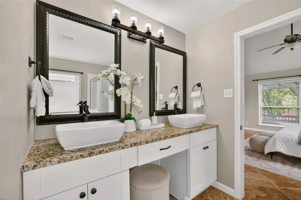 3713 Norman Loop Round Rock TX 78664