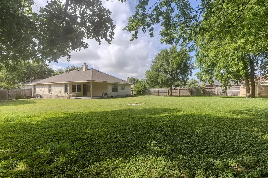 307 Chandler Crossing Cove Round Rock TX 78665