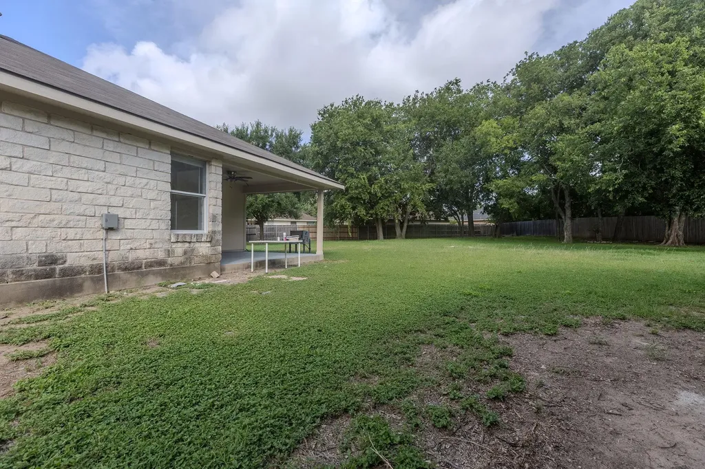 307 Chandler Crossing Cove Round Rock TX 78665