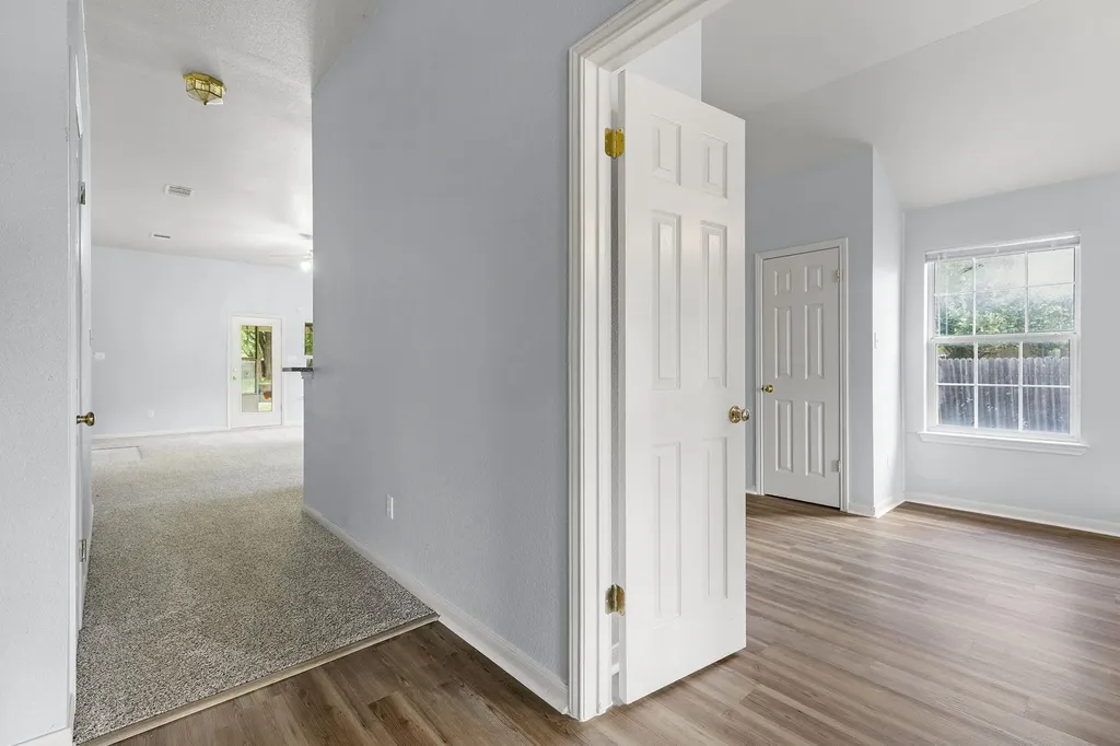 307 Chandler Crossing Cove Round Rock TX 78665
