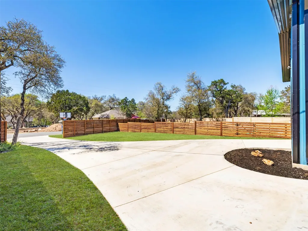 17412 W First Street Leander TX 78641