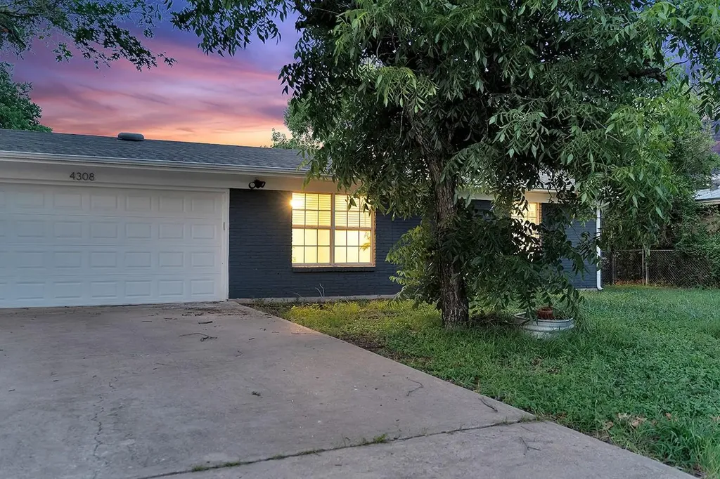 4308 Airport Boulevard Austin TX 78722