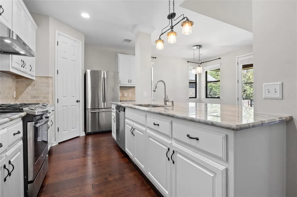 9808 Ivalenes Hope Drive Austin TX 78717