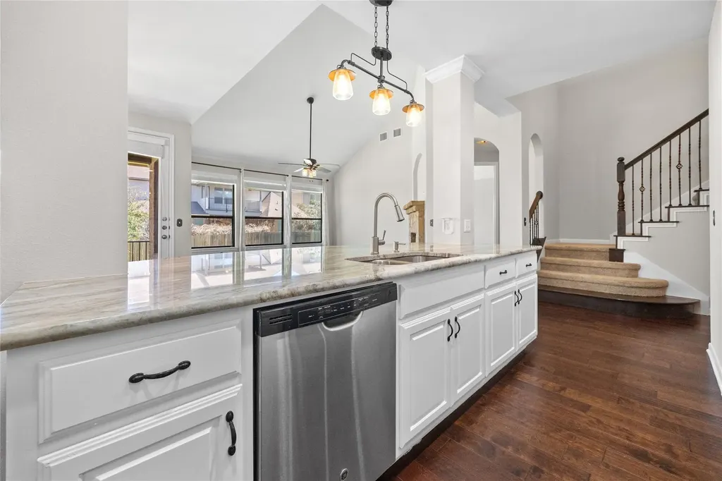 9808 Ivalenes Hope Drive Austin TX 78717