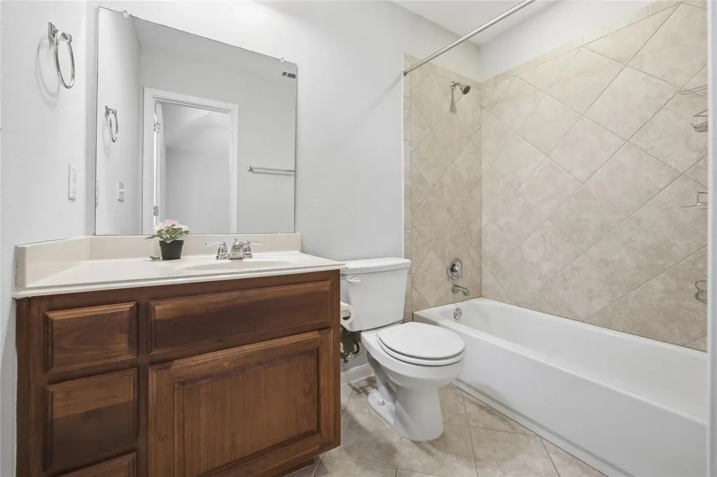 9808 Ivalenes Hope Drive Austin TX 78717