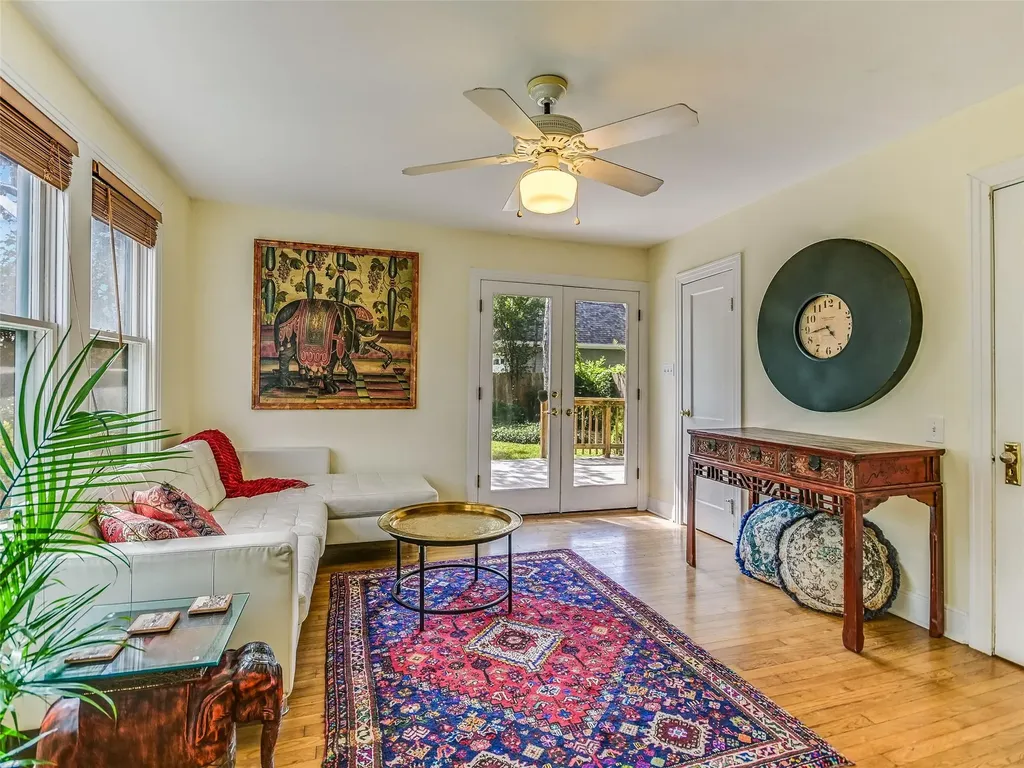 200 W 40th Street Austin TX 78751