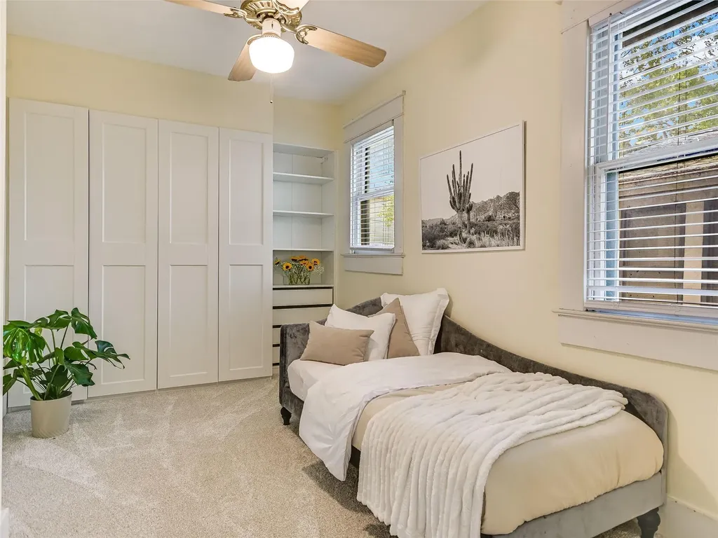 200 W 40th Street Austin TX 78751