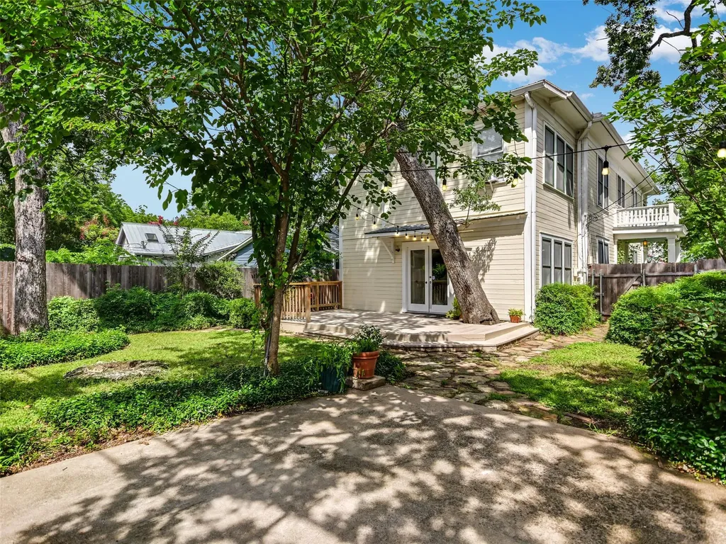 200 W 40th Street Austin TX 78751