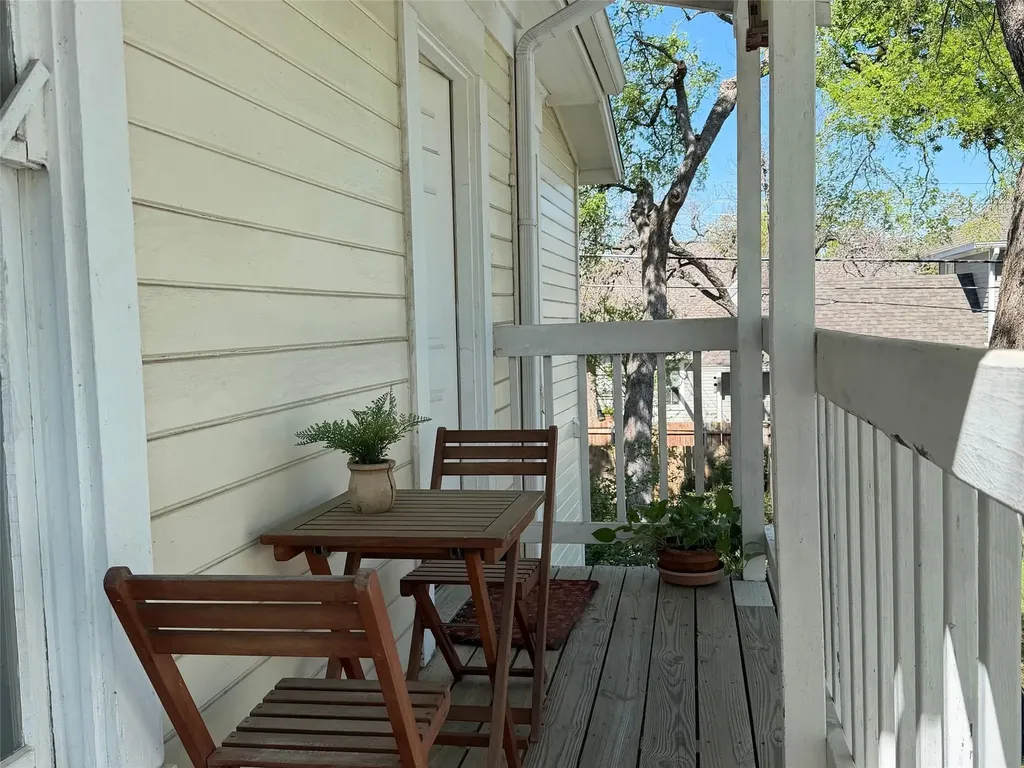200 W 40th Street Austin TX 78751