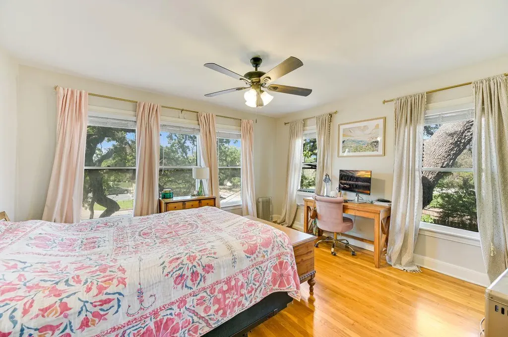 200 W 40th Street Austin TX 78751