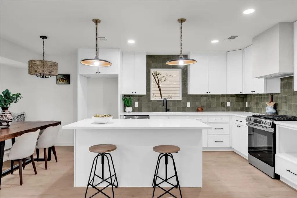 6701 Rearden Road Austin TX 78745