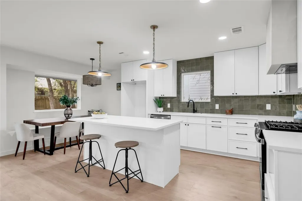 6701 Rearden Road Austin TX 78745