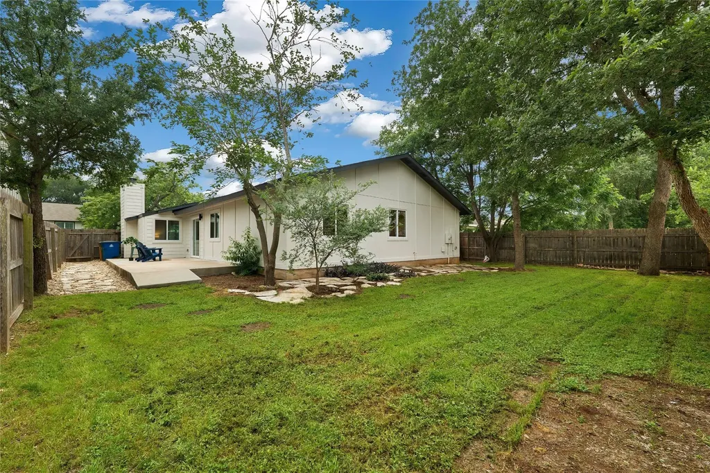 3810 Leafield Drive Austin TX 78749