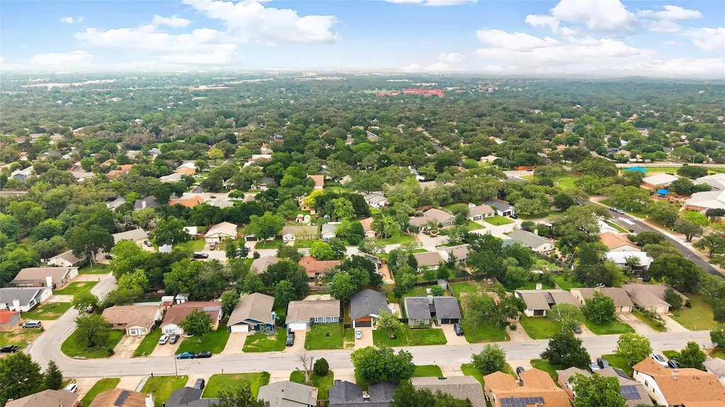 3810 Leafield Drive Austin TX 78749