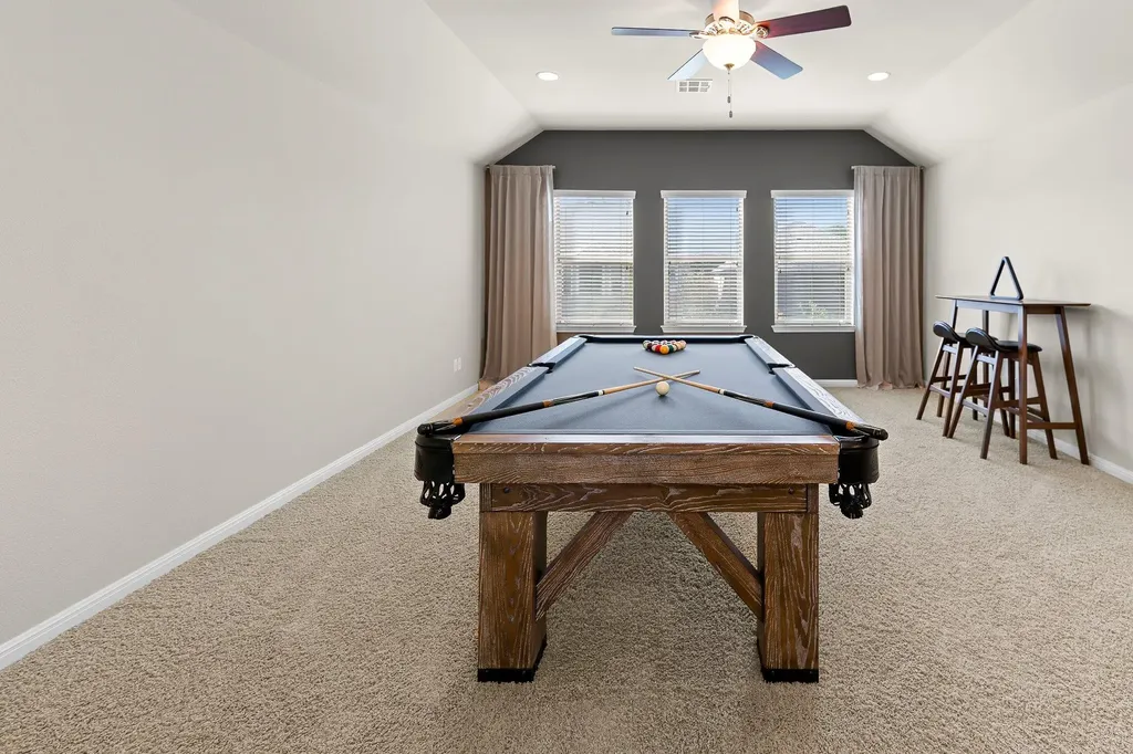 2813 Granite Hill Cove Leander TX 78641