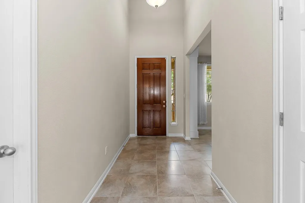 2813 Granite Hill Cove Leander TX 78641