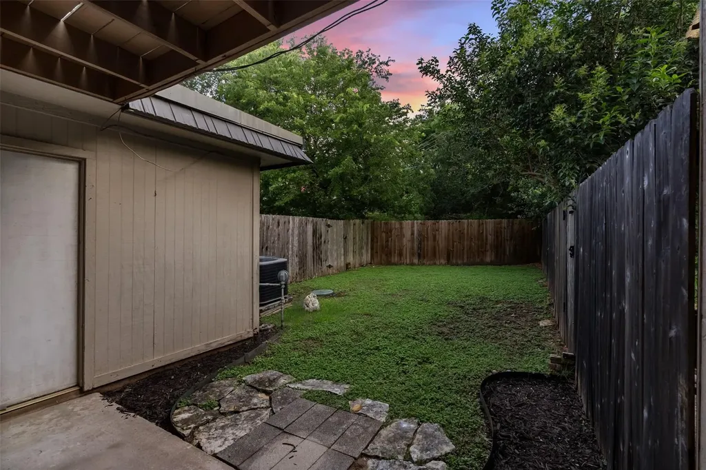 702 Castle Ridge Road Austin TX 78746
