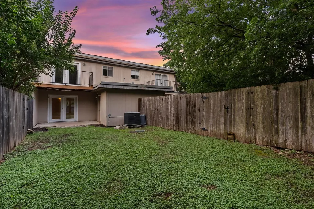 702 Castle Ridge Road Austin TX 78746