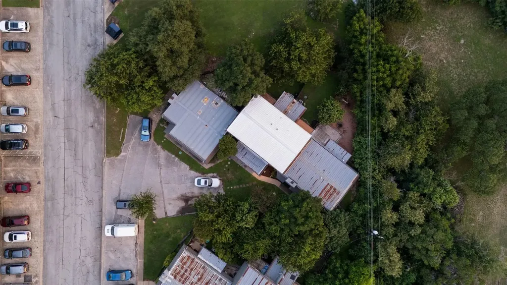 702 Castle Ridge Road Austin TX 78746