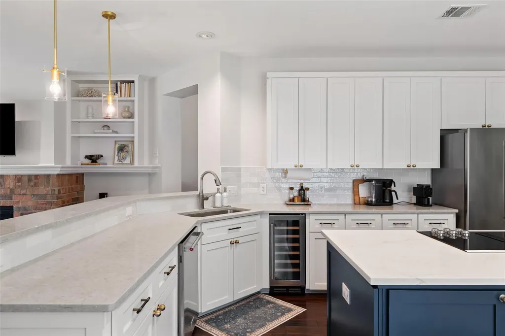 9294 Scenic Bluff Drive Austin TX 78733