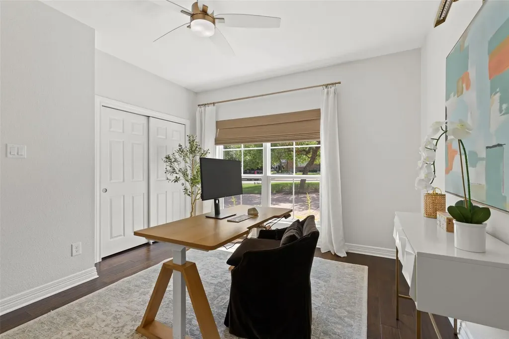 9294 Scenic Bluff Drive Austin TX 78733
