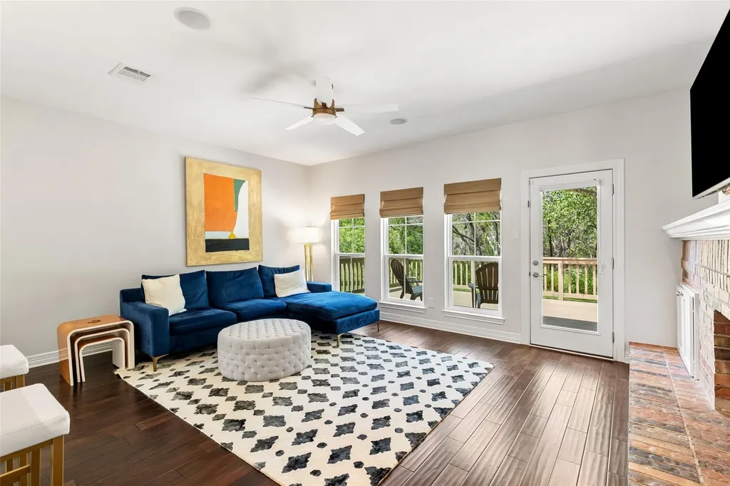 9294 Scenic Bluff Drive Austin TX 78733