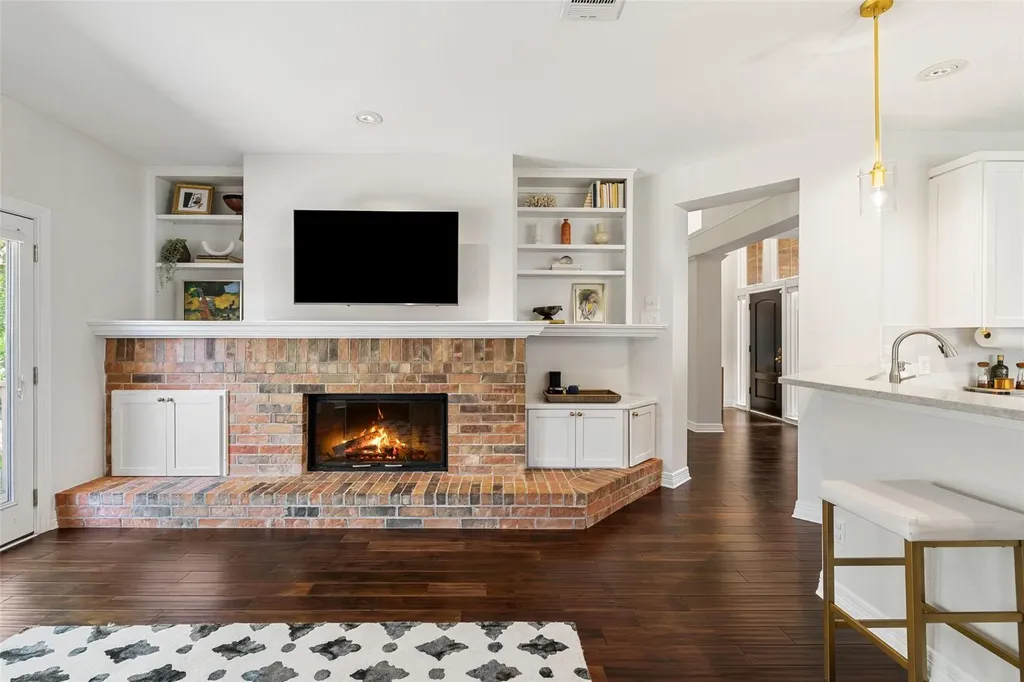 9294 Scenic Bluff Drive Austin TX 78733