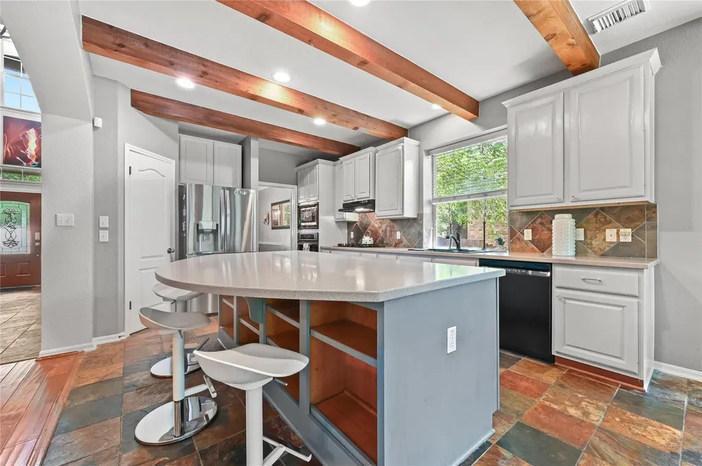 10708 Natick Lane Austin TX 78739