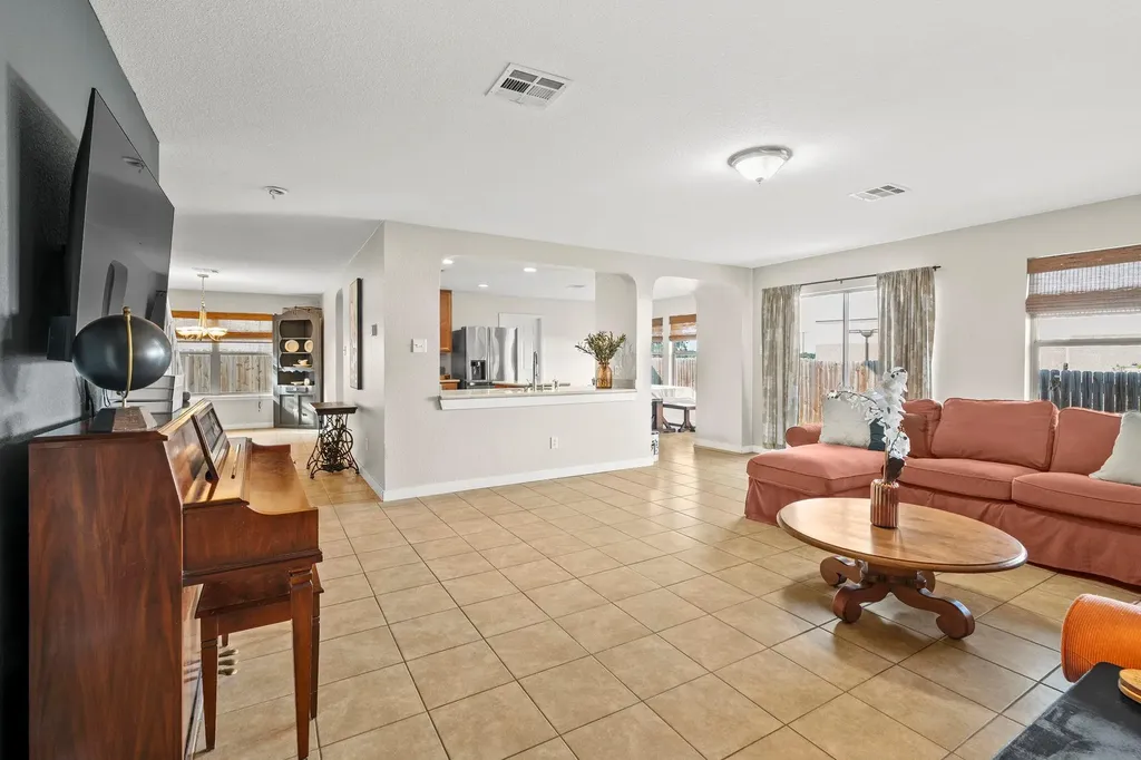 4504 Woodstock Drive Georgetown TX 78633